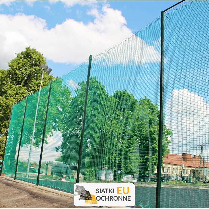 Piłkochwyt 5m - Siatka sznurkowa 6x6cm o grubości 4mm z 5-metrowymi słupami Piłkochwyt 5m - Siatka sznurkowa 6x6cm o grubości 4mm z 5-metrowymi słupami - sklep SiatkiOchronne.eu - zdjęcie 1