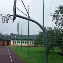 Piłkochwyt 4m - Słupy i siatka z oczkami 10x10cm i grubością 6mm, idealna jako piłkochwyt