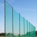 Piłkochwyt 6m - Słupy i siatka piłkochwyt z oczkami 10x10cm i grubością 6mm