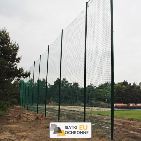 Piłkochwyt 6m - Sportowy piłkochwyt o wysokości 6m ze słupami, węzły 10x10cm, grubość 5mm