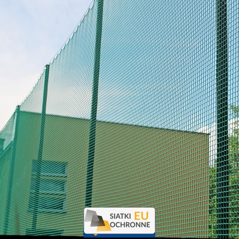 Ogrodzenie boiska 6m wys. z słupami i siatką 4,5x4,5cm o grubości 3mm