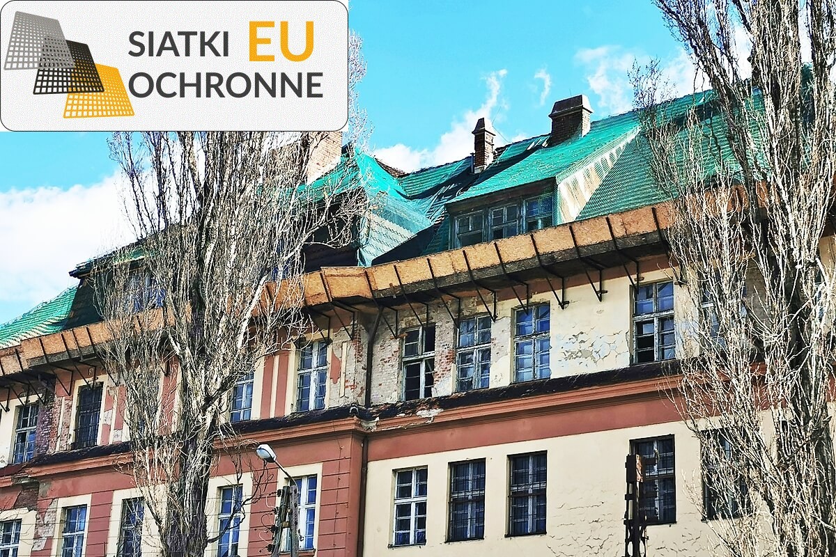 Zabezpiecz dach przed remontem siatką sznurkową SiatkiOchronne.eu - Zabezpiecz dach przed remontem siatką sznurkową