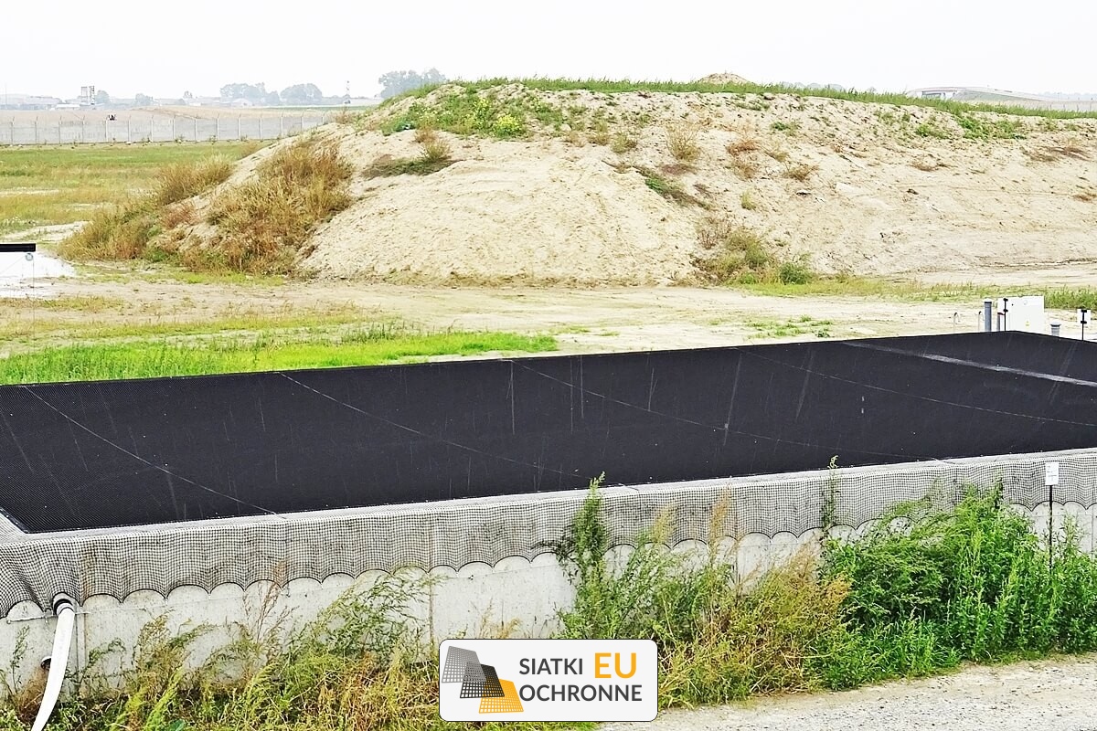   SiatkiOchronne.eu - Siatka ochronna do zabezpieczania wnęk budowlanych 