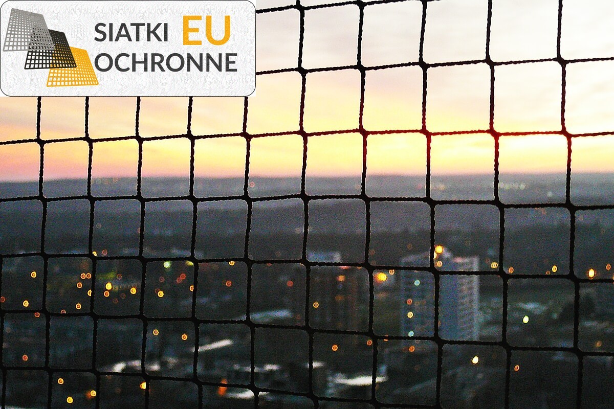 Czarodziejskie półki siatkowe na sprzęty dziecięce SiatkiOchronne.eu - Czarodziejskie półki siatkowe na sprzęty dziecięce