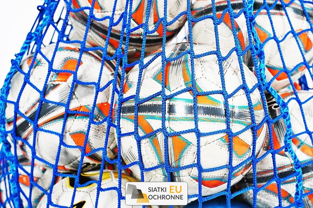   SiatkiOchronne.eu - Półki z siatki do piwnicy: elegancja spotyka funkcjonalność   Podwieszane siatki: maksymalizacja przestrzeni z stylem 