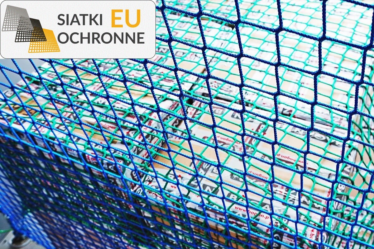 Siatkowy zabezpieczający panel dla przestrzeni ładunkowej SiatkiOchronne.eu - Siatkowy zabezpieczający panel dla przestrzeni ładunkowej