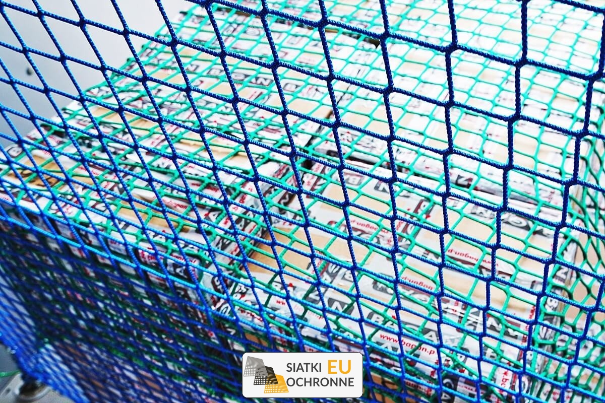  SiatkiOchronne.eu - Siatka na grodzie transportowe - Rozdzielenie ładunku i towaru 