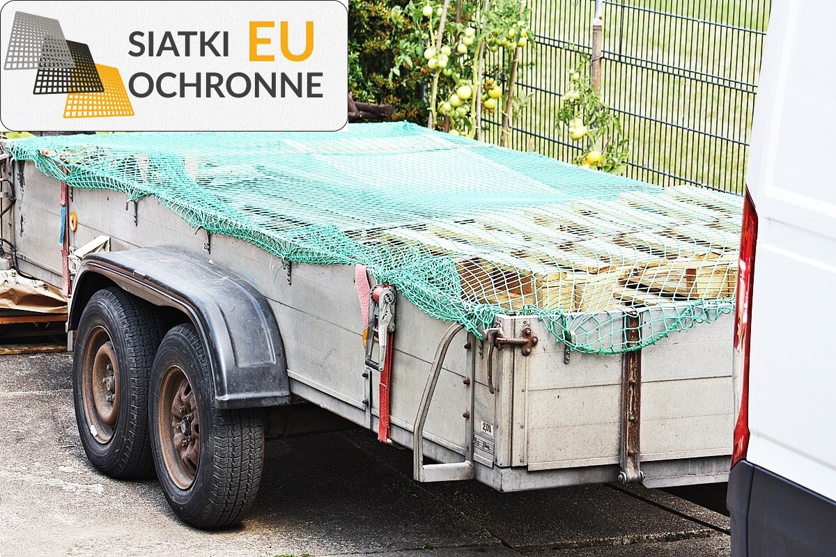 Solidna siatka ochronna utrzymująca ładunek bezpiecznie w bagażniku SiatkiOchronne.eu - Solidna siatka ochronna utrzymująca ładunek bezpiecznie w bagażniku