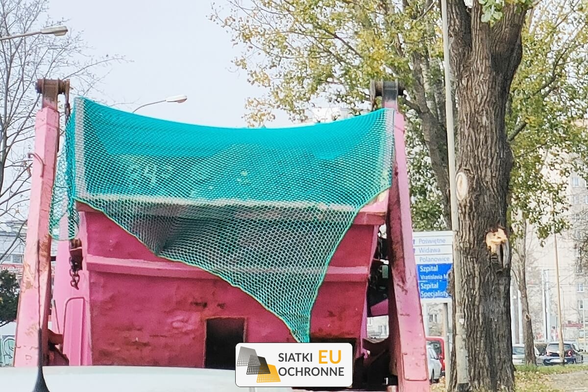   SiatkiOchronne.eu - Siatka transportowa   Zabezpieczenie transportu towarów siatką 