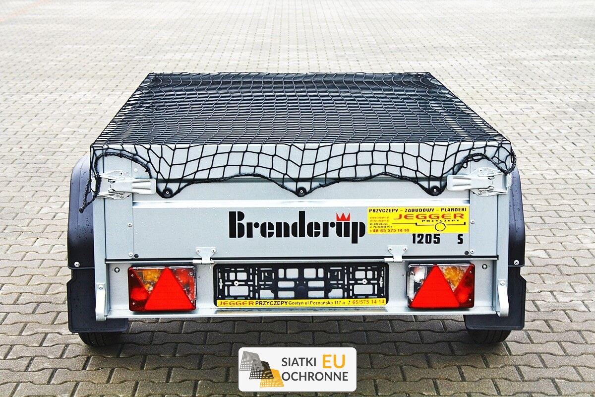   SiatkiOchronne.eu - Siatka do zabezpieczenia w transporcie   Transport zabezpieczony siatką 