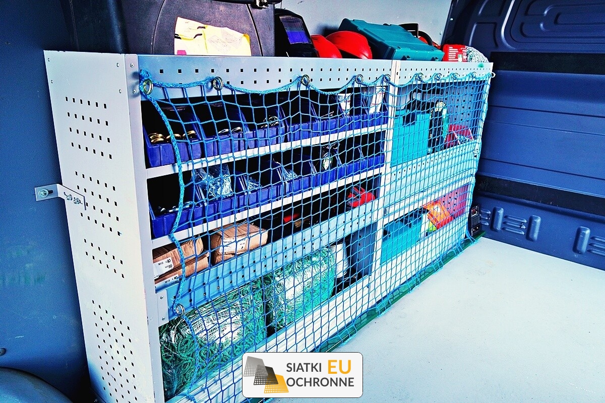 Zabezpieczenie przewozu naczepą — siatka transportowa SiatkiOchronne.eu - Zabezpieczenie przewozu naczepą — siatka transportowa