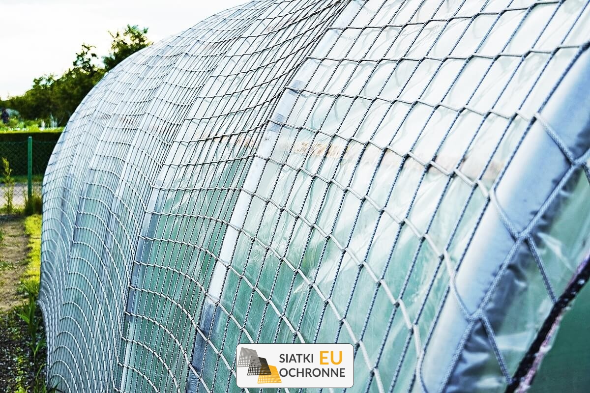   SiatkiOchronne.eu - Siatka do ogródka uprawnego   Zabezpieczenie upraw w ogrodzie 