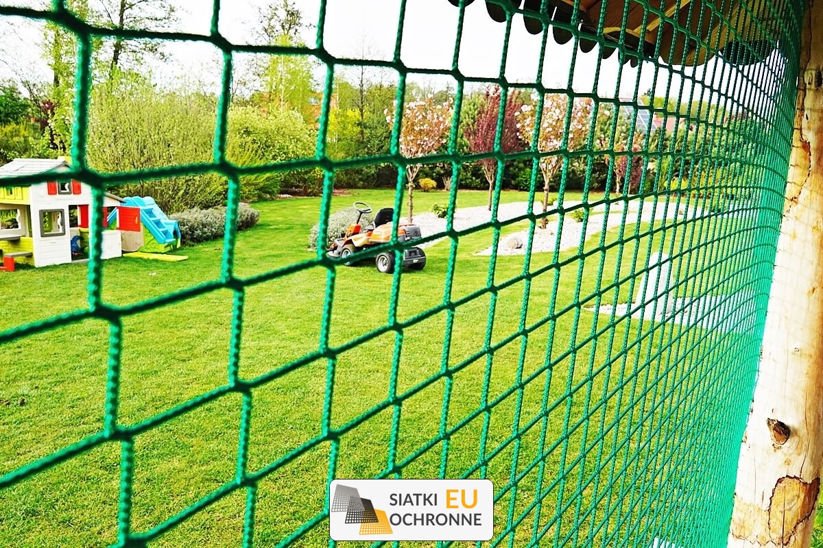   SiatkiOchronne.eu - Twoja altana ogrodowa z odpowiednim ogrodzeniem: relaks i ochrona w jednym   Siatka do ogrodzenia altany 