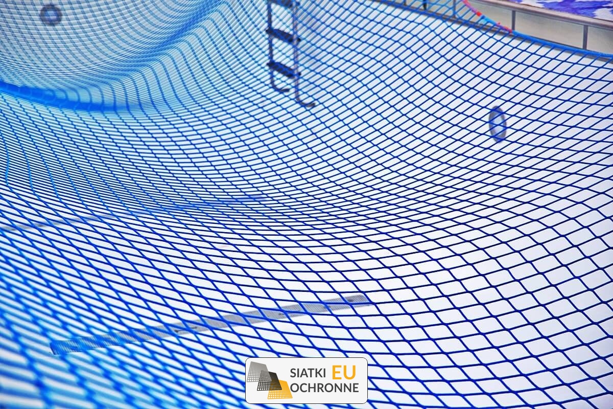   SiatkiOchronne.eu - Siatka zabezpieczająca do tymczasowego otoczenia basenu domowego 