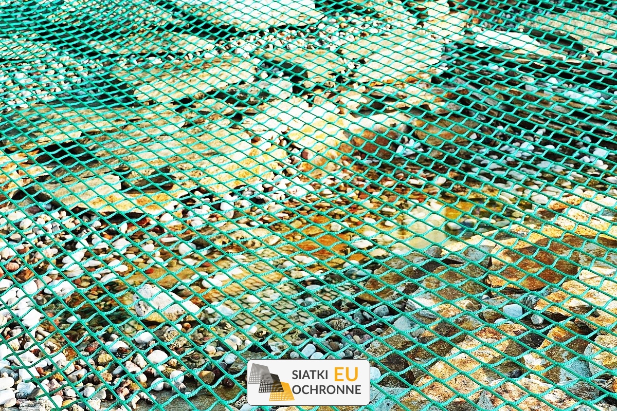   SiatkiOchronne.eu - Siatka zabezpieczająca dla Twojego oczka wodnego 