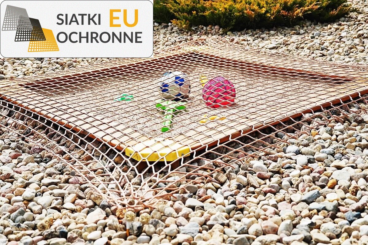 Drobnooka siatka doskonała do zabaw w piasku dla dzieci SiatkiOchronne.eu - Drobnooka siatka doskonała do zabaw w piasku dla dzieci