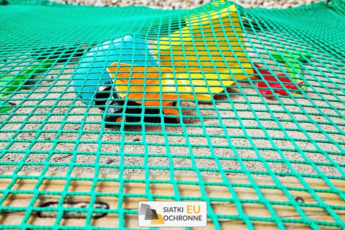   SiatkiOchronne.eu - Bezpieczne siatki dla dziecięcych piaskownic 