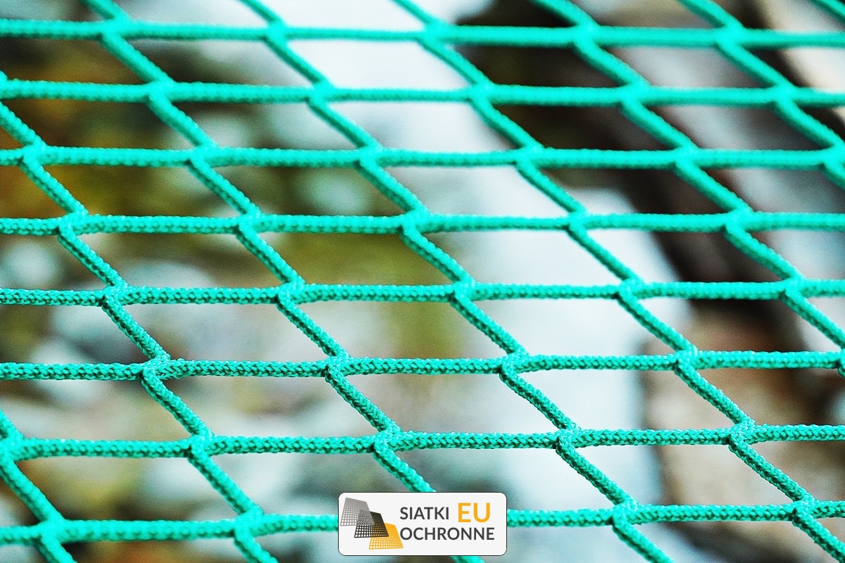 Podwieszana siatka zadaszeniowa - stwórz własny, zielony azyl SiatkiOchronne.eu - Podwieszana siatka zadaszeniowa - stwórz własny, zielony azyl