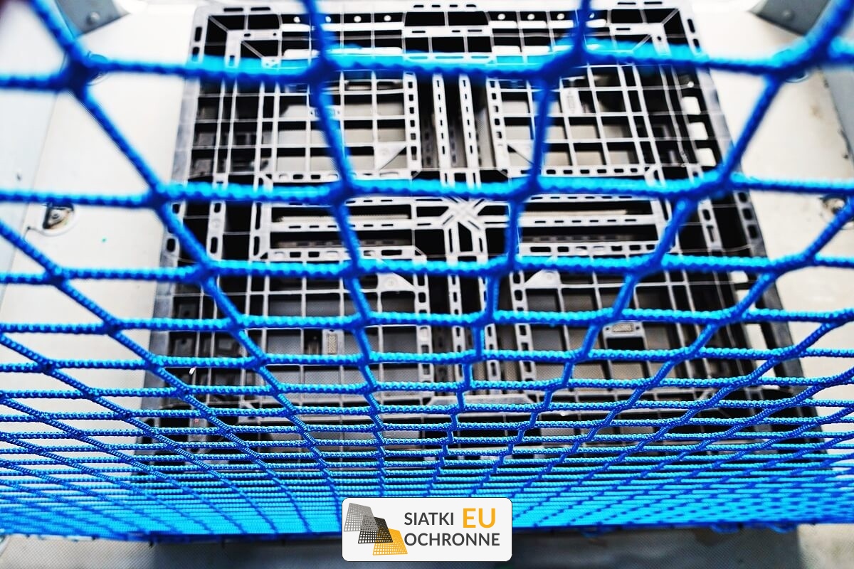 Siatka ochronna dla maszyn produkcyjnych zapewniająca bezpieczną produkcję SiatkiOchronne.eu - Siatka ochronna dla maszyn produkcyjnych zapewniająca bezpieczną produkcję