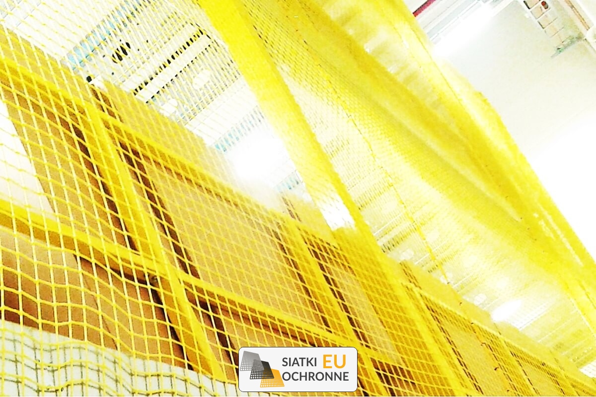   SiatkiOchronne.eu - Mocna siatka do regałów 
