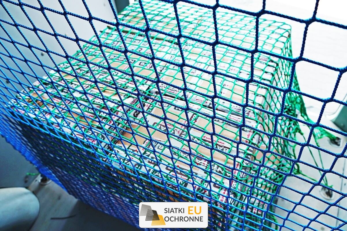 Siatkowe zabezpieczenie dla towarów magazynowych SiatkiOchronne.eu - Siatkowe zabezpieczenie dla towarów magazynowych