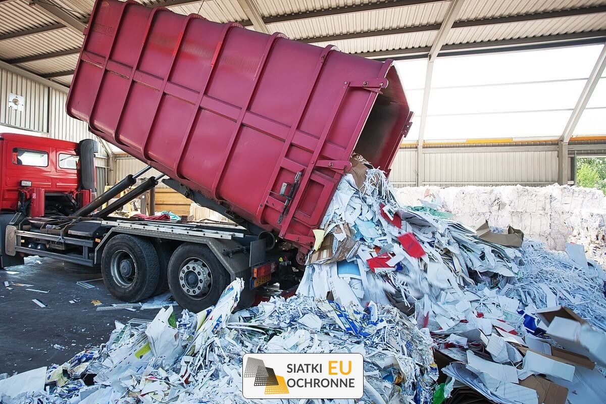 Siatka sznurkowa do bezpiecznego ogrodzenia terenu budowy SiatkiOchronne.eu - Siatka sznurkowa do bezpiecznego ogrodzenia terenu budowy