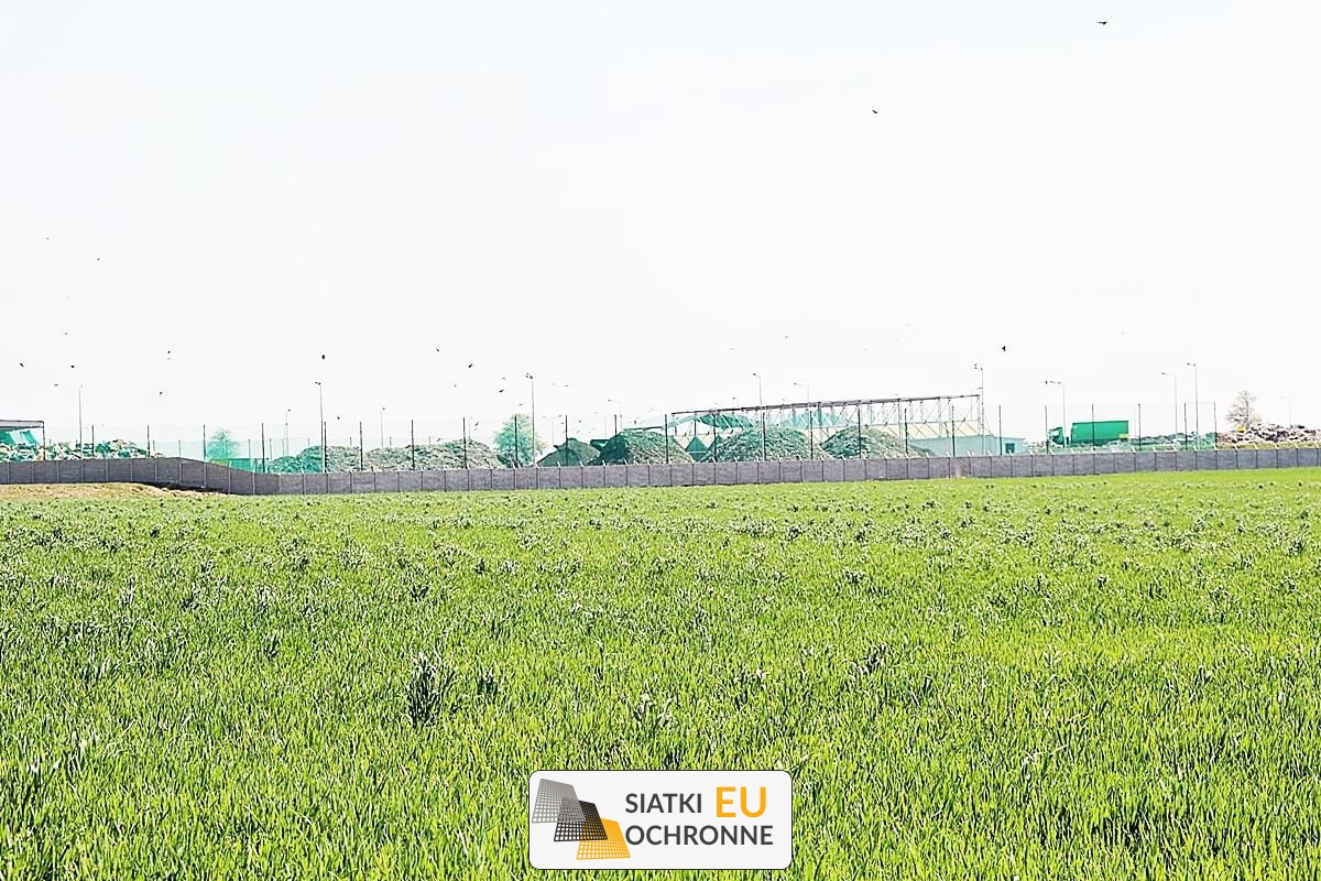   SiatkiOchronne.eu - Zabezpieczenie placu budowy siatką   Siatka do zabezpieczenia placów budowy 