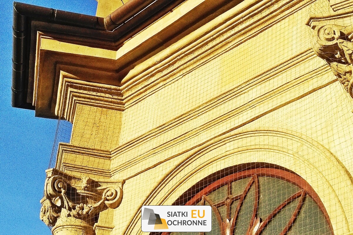   SiatkiOchronne.eu - Odporna na warunki atmosferyczne siatka PP przeciw ptakom 