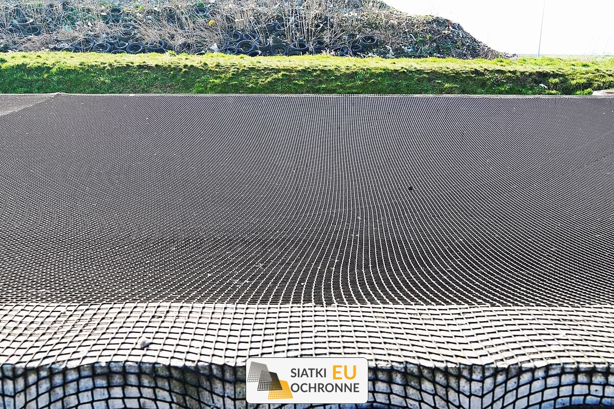   SiatkiOchronne.eu - Zabezpieczające siatki do komór fermentacyjnych w osadowych zbiornikach ściekowych 
