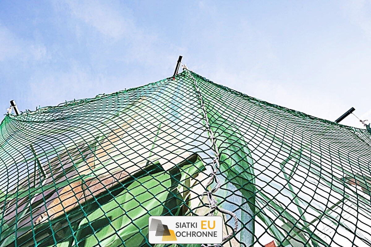Lekka siatka do ochrony i ograniczania dostępu na terenie przemysłowym SiatkiOchronne.eu - Lekka siatka do ochrony i ograniczania dostępu na terenie przemysłowym