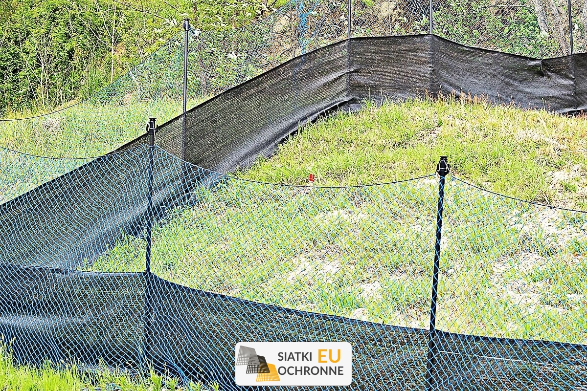   SiatkiOchronne.eu - Siatka do wybiegu dla królików hodowlanych 