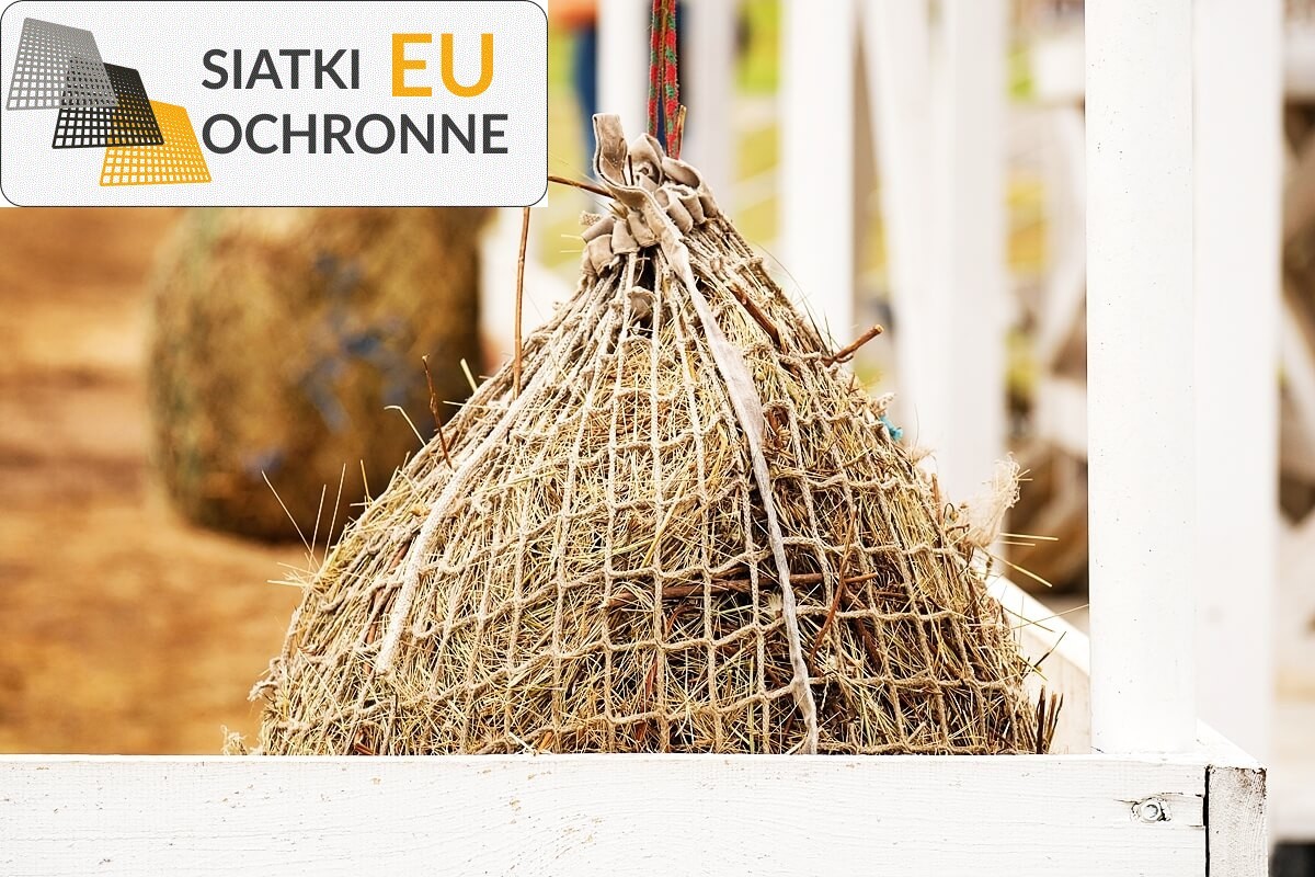   SiatkiOchronne.eu - Worek do paszy dla koni - Płaski, z oczkami 8x8cm, o grubości 5mm 