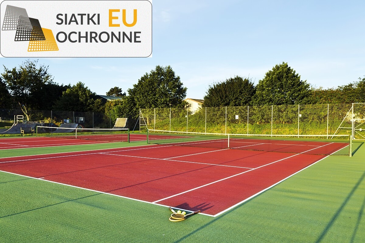   SiatkiOchronne.eu - Siatka zabezpieczająca piłki — niezbędna podczas treningu tenisowego 