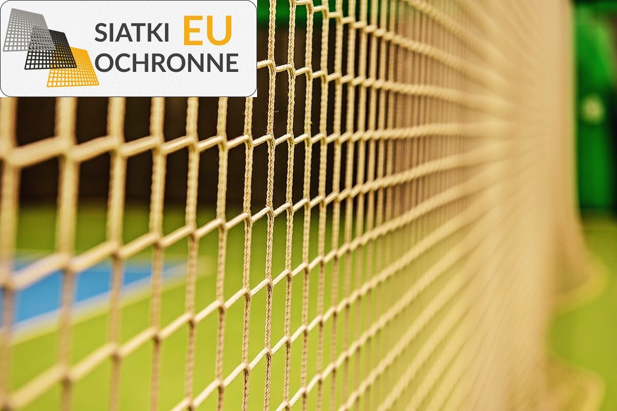   SiatkiOchronne.eu - Idealne uzupełnienie treningu tenisowego — Siatka absorbująca piłki 