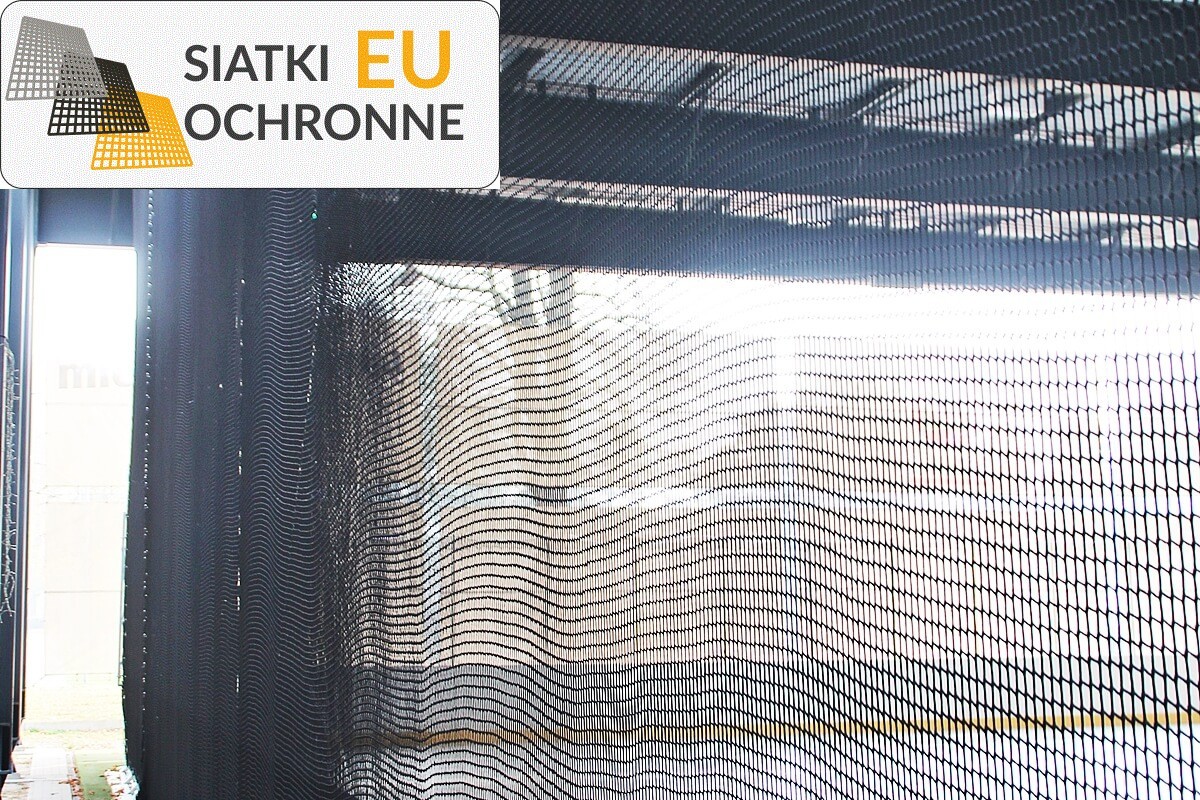 Solidna siatka 4mm o wymiarach 4,5x4,5m wykonana z PP — idealna do gry na lodzie SiatkiOchronne.eu - Solidna siatka 4mm o wymiarach 4,5x4,5m wykonana z PP — idealna do gry na lodzie