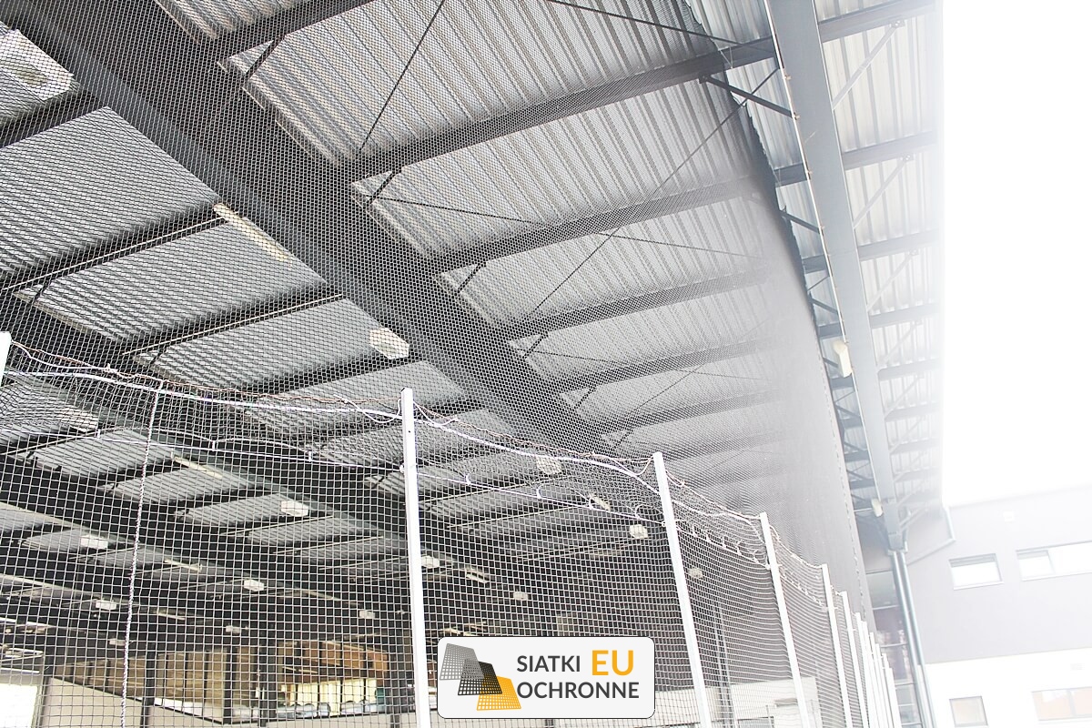   SiatkiOchronne.eu - Elastyczna i trwała siatka sznurkowa do zabezpieczania lodowisk 