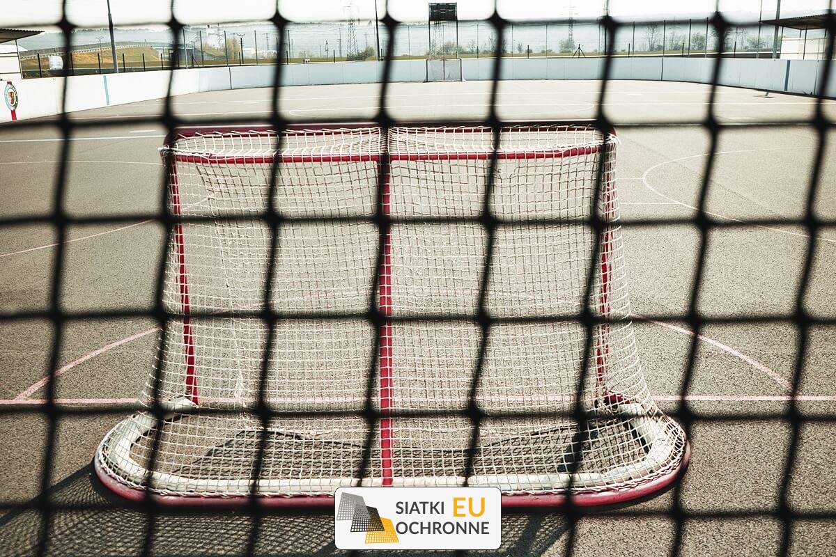 Siatka na lodowisko- 4,5x4,5 4mm PP SiatkiOchronne.eu - Siatka na lodowisko- 4,5x4,5 4mm PP