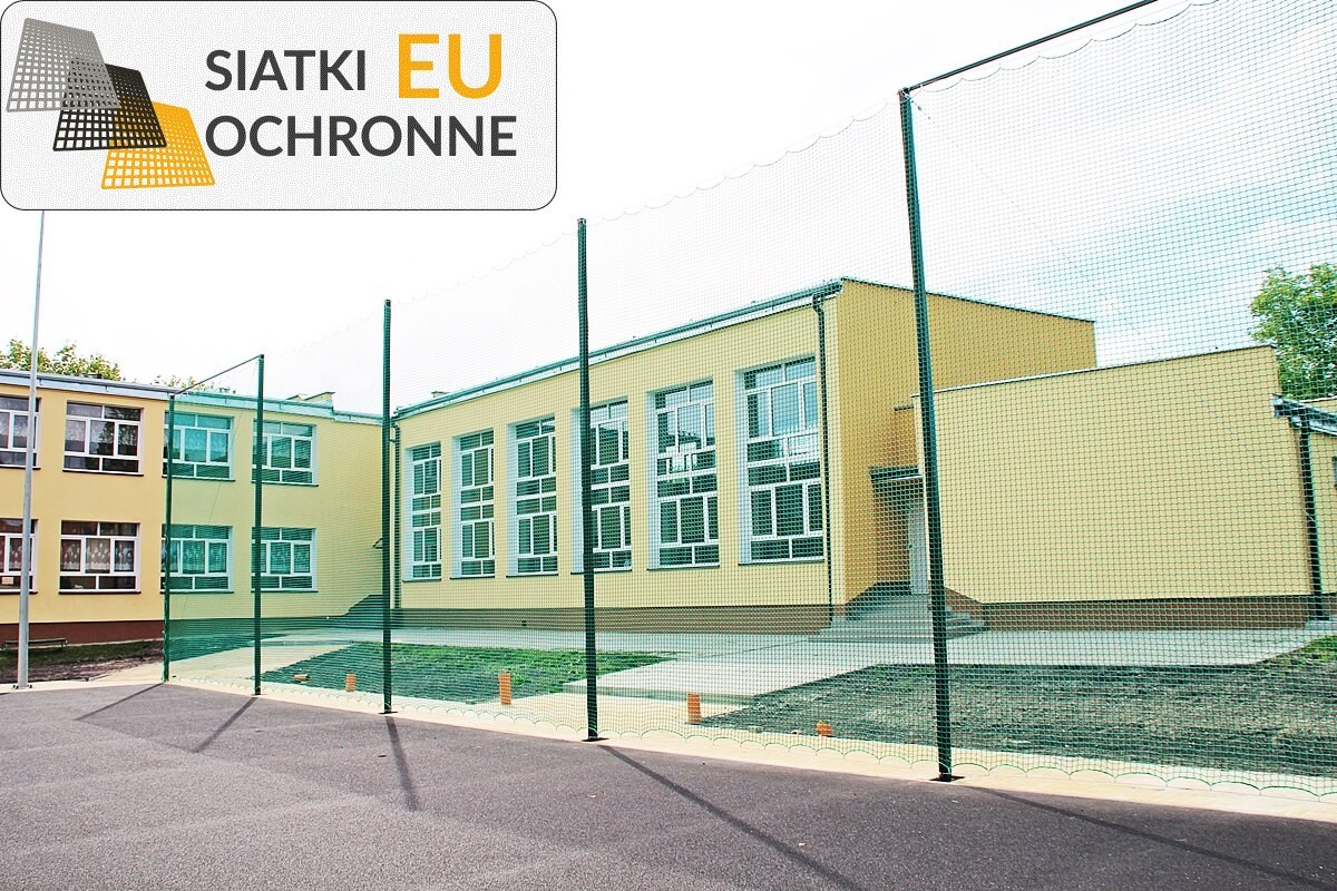   SiatkiOchronne.eu - Siatka do odbijania piłek na boisku z materiału sznurkowego 