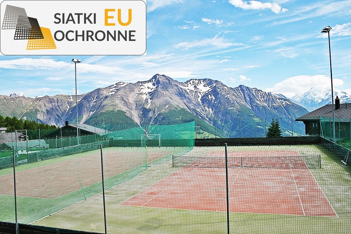   SiatkiOchronne.eu - Siatka do zabezpieczenia boiska sportowego 