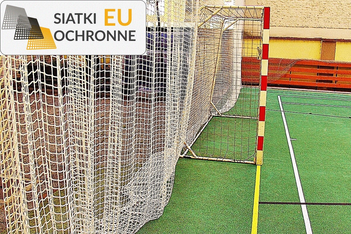 Siatka sportowa na wymiar - idealna dla boisk szkolnych SiatkiOchronne.eu - Siatka sportowa na wymiar - idealna dla boisk szkolnych