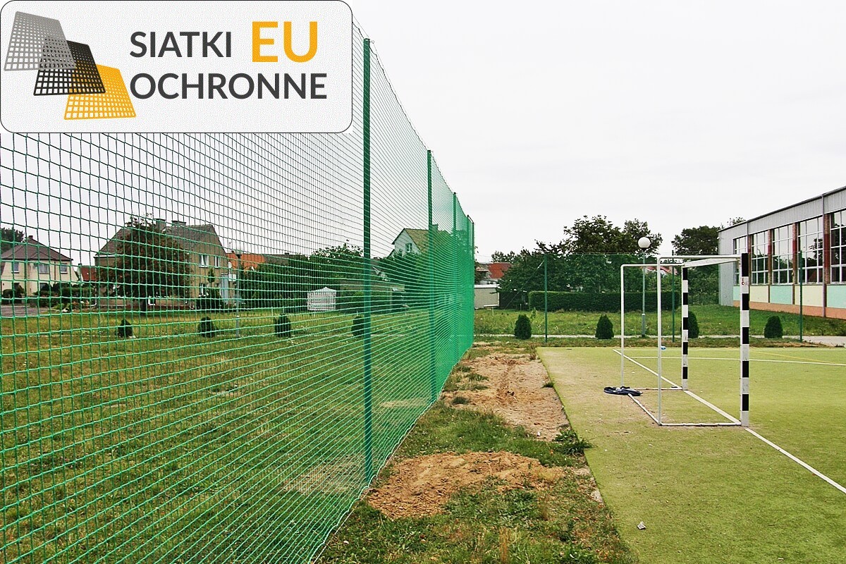Profesjonalna siatka ograniczająca dla boisk szkolnych SiatkiOchronne.eu - Profesjonalna siatka ograniczająca dla boisk szkolnych