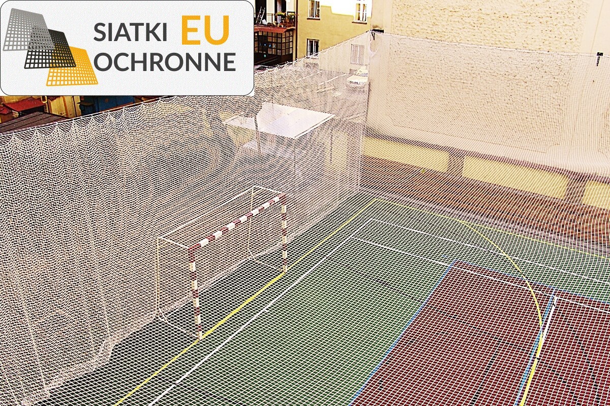 Siatka zabezpieczająca sprzedawana na metry kwadratowe - doskonała dla terenów sportowych SiatkiOchronne.eu - Siatka zabezpieczająca sprzedawana na metry kwadratowe - doskonała dla terenów sportowych