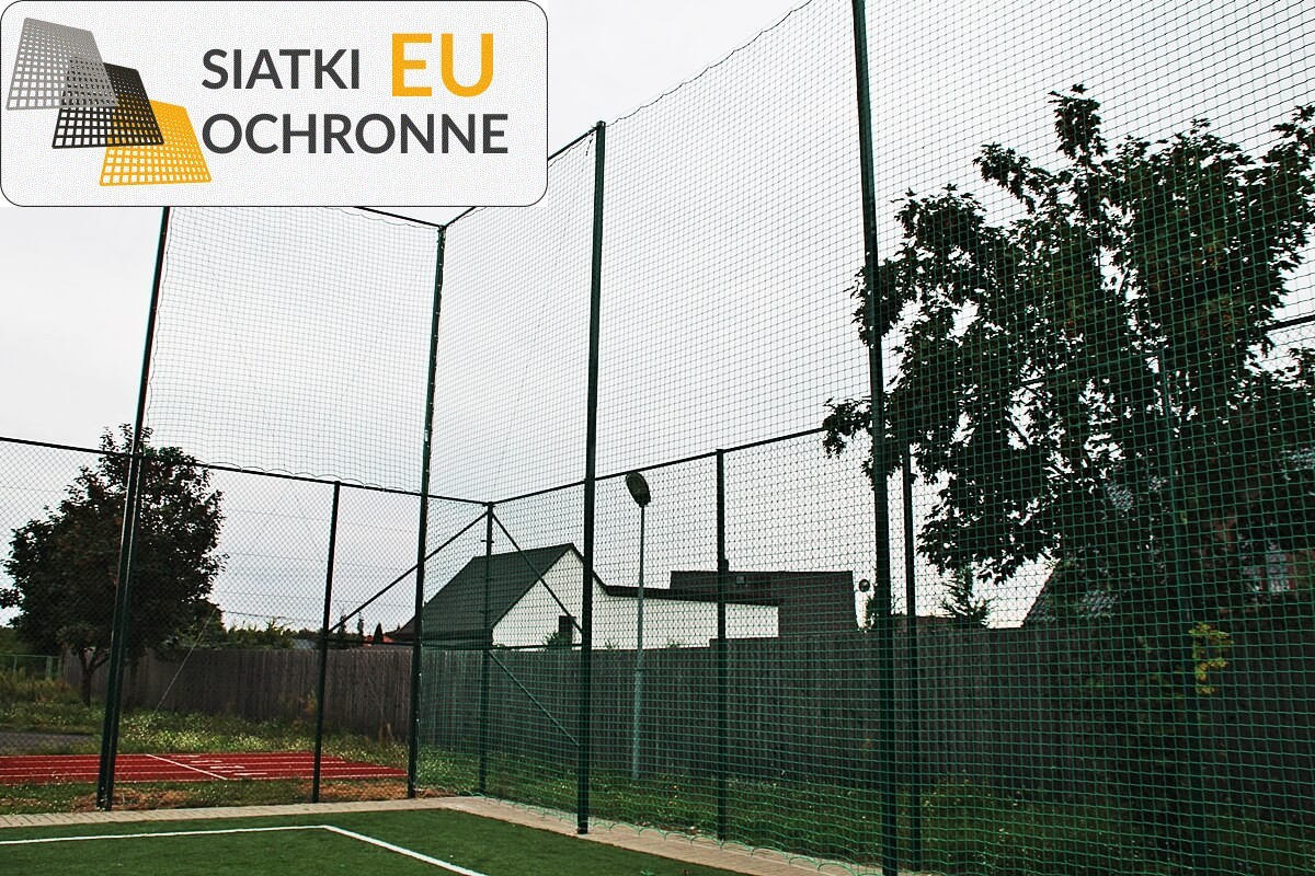   SiatkiOchronne.eu - Siatka piłkarska doskonała do użytku szkolnego 