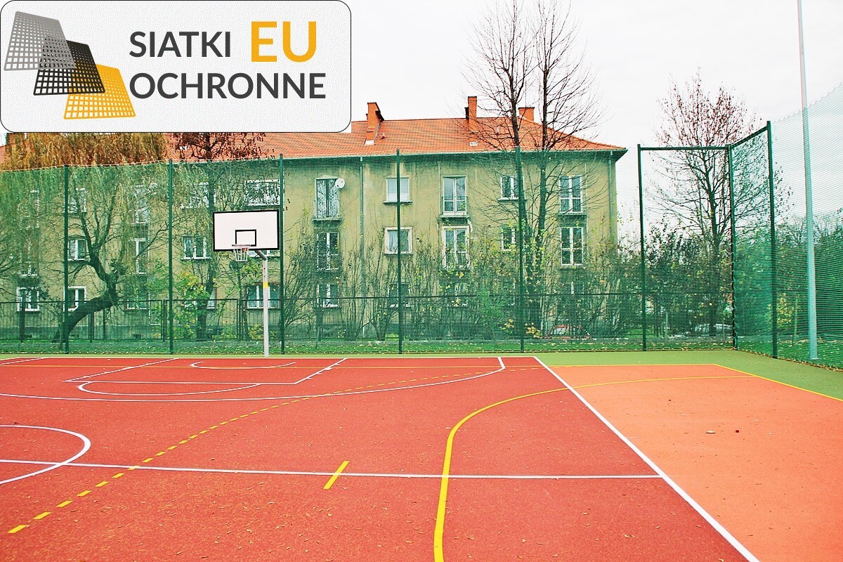 Wytrzymała siatka ochronna 4,5x4,5 z polipropylenu 3mm SiatkiOchronne.eu - Wytrzymała siatka ochronna 4,5x4,5 z polipropylenu 3mm