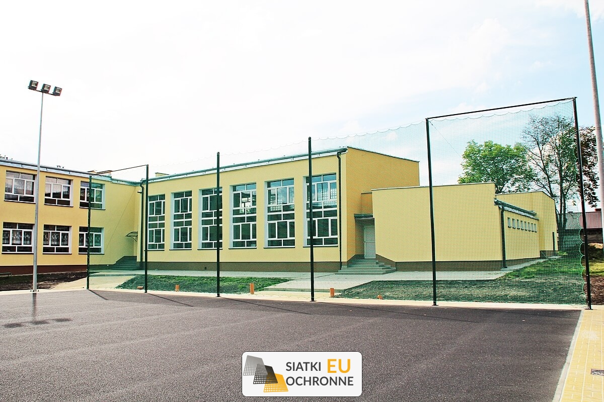   SiatkiOchronne.eu - Profesjonalne siatki do ochrony boisk sportowych 