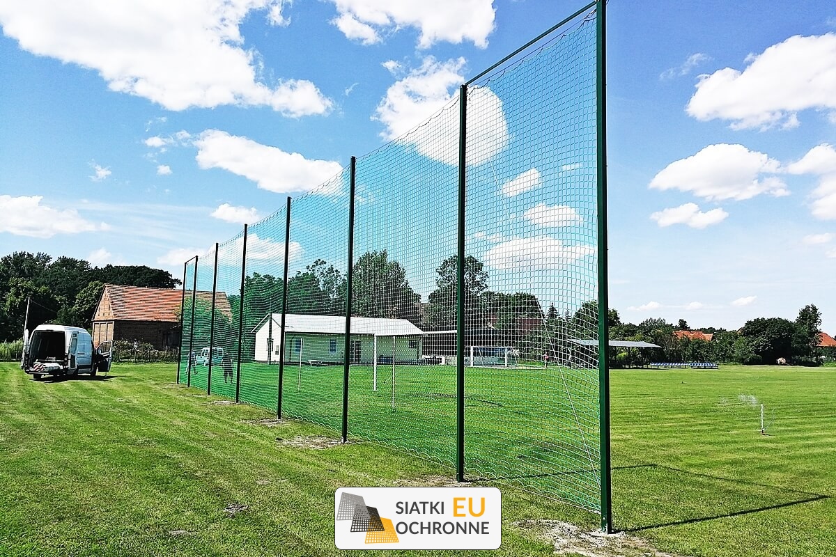   SiatkiOchronne.eu - Siatki do ogrodzenia boisk sportowych 