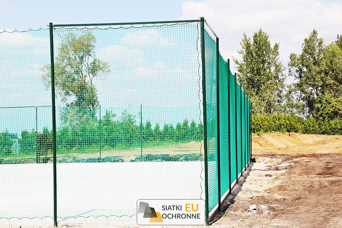   SiatkiOchronne.eu - Siatki do ogrodzenia boisk sportowych 