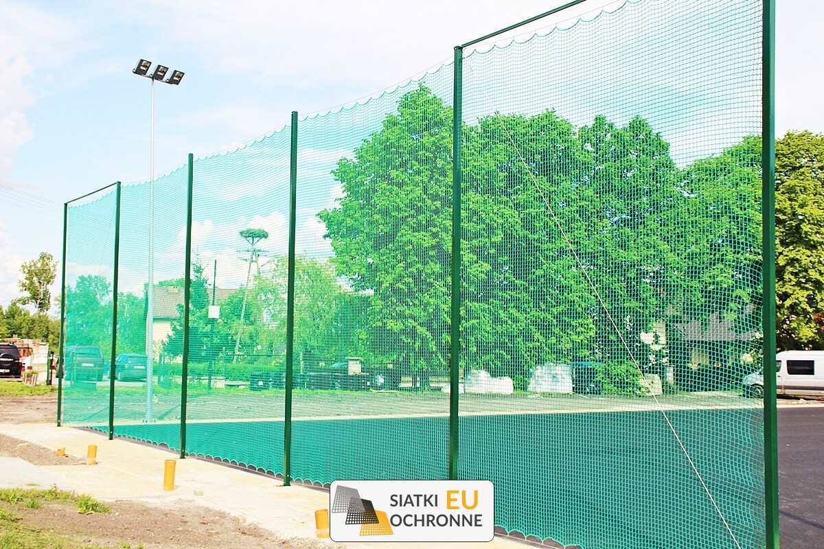   SiatkiOchronne.eu - Siatki ochronne do boisk sportowych 