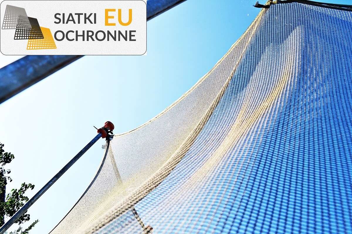 Uniwersalna siatka na boisko do zatrzymywania piłek SiatkiOchronne.eu - Uniwersalna siatka na boisko do zatrzymywania piłek