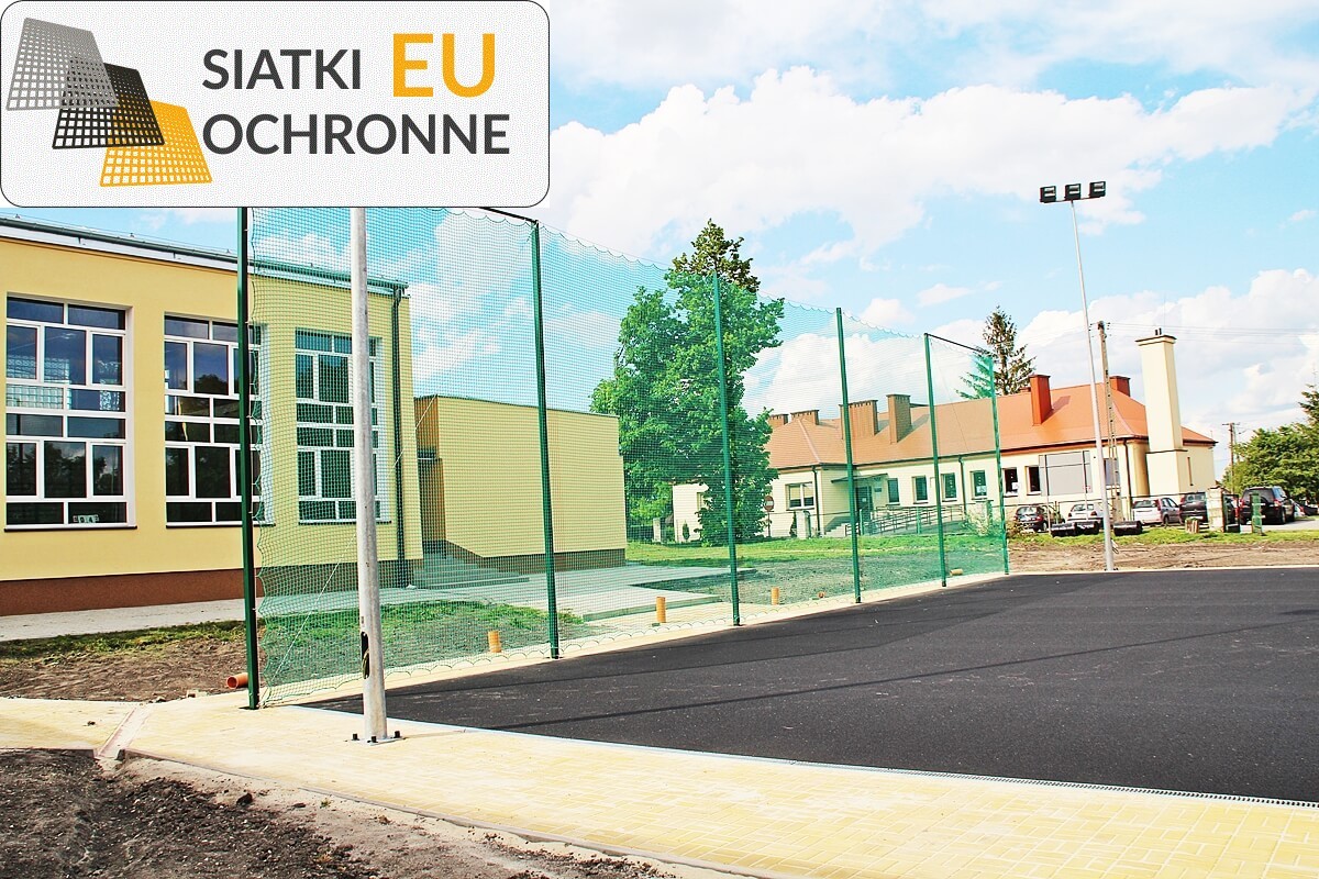 Idealne sieci piłkochwytne do użytku szkolnego SiatkiOchronne.eu - Idealne sieci piłkochwytne do użytku szkolnego